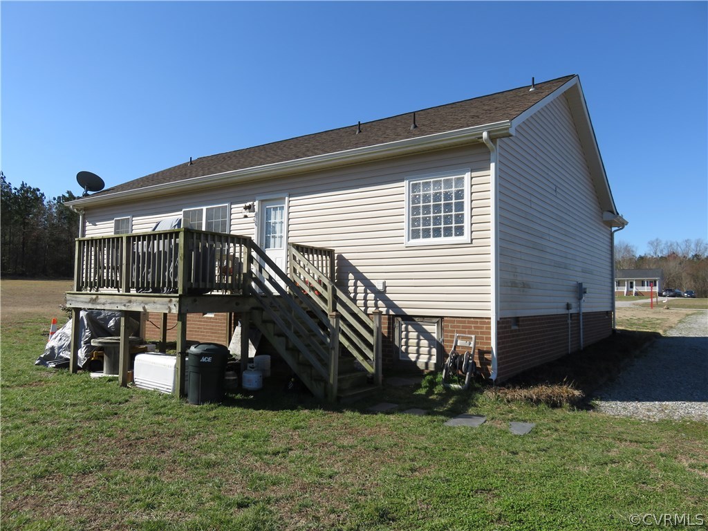 22526 Cabin Point Road Disputanta, VA 23842 - Photo 4 of 23 Gallery Image 4