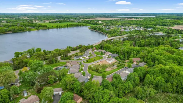 $49,900 | 31075 Magnolia Lane, Lindstrom, MN 55045