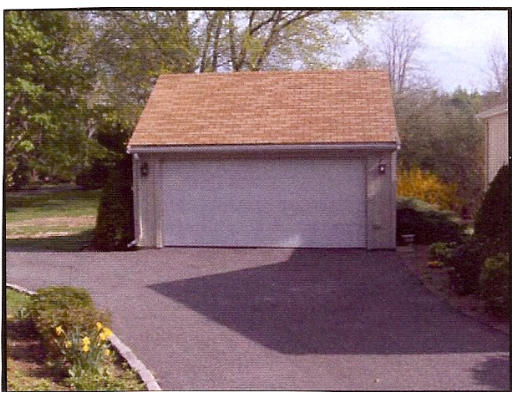 15 Meadowbrook Road Dover, MA 02030 - Photo 24 of 25 Gallery Image 24