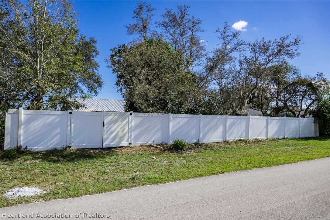 4115 Loquat Road Sebring, FL 33875 - Photo 25 of 28