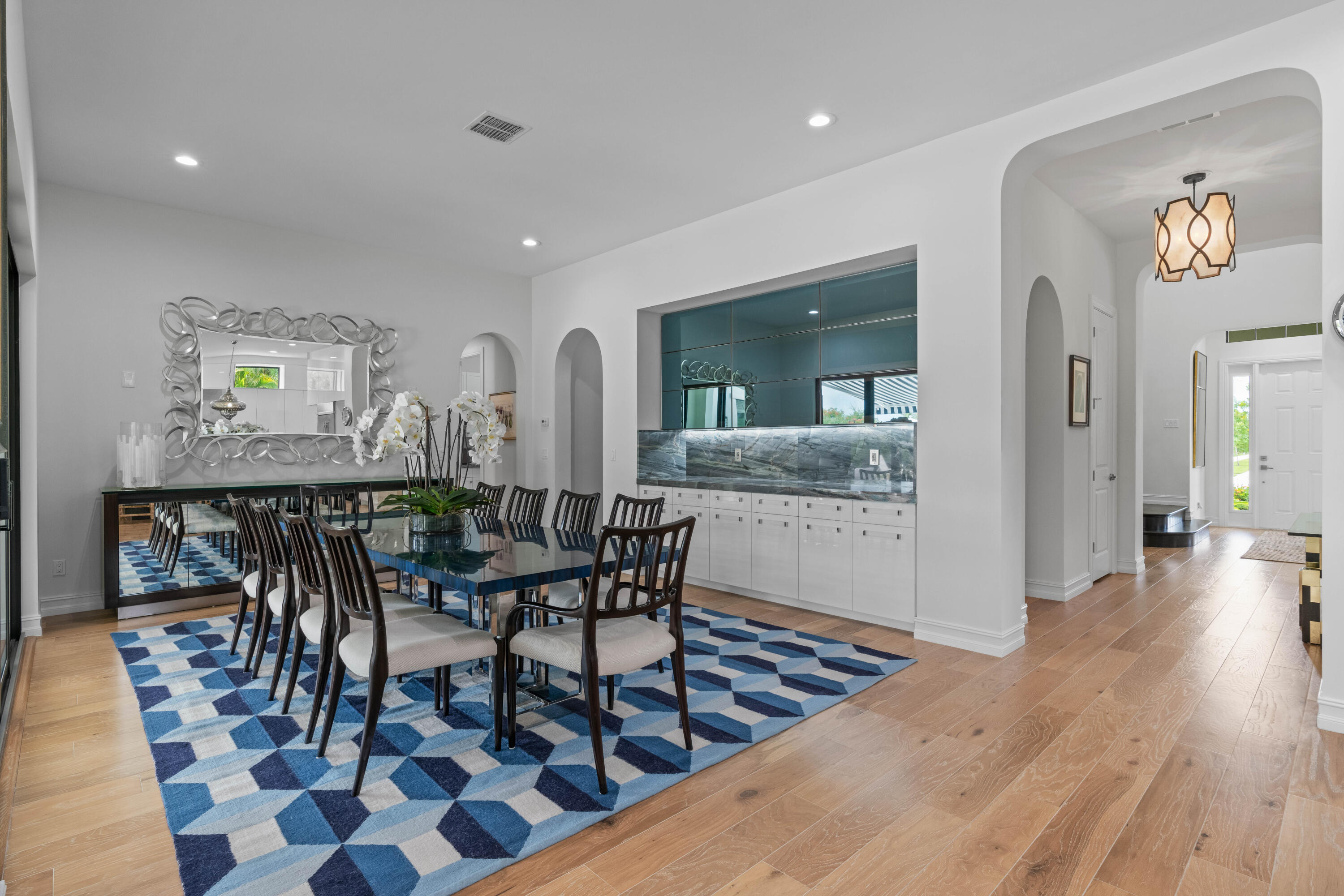 8208 Southeast Red Root Way Jupiter, FL 33458 - Photo 32 of 113 kitchen eating area