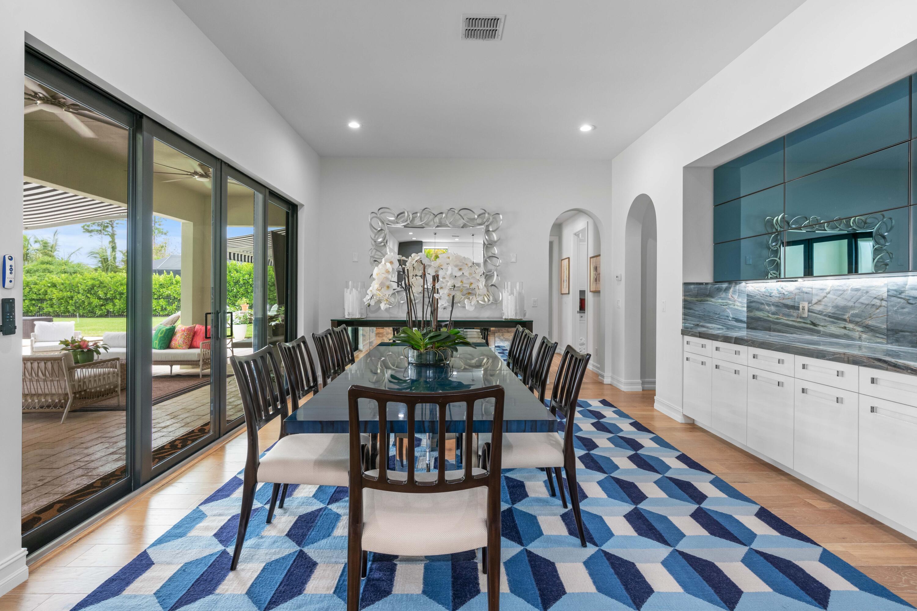 8208 Southeast Red Root Way Jupiter, FL 33458 - Photo 33 of 113 kitchen eating area