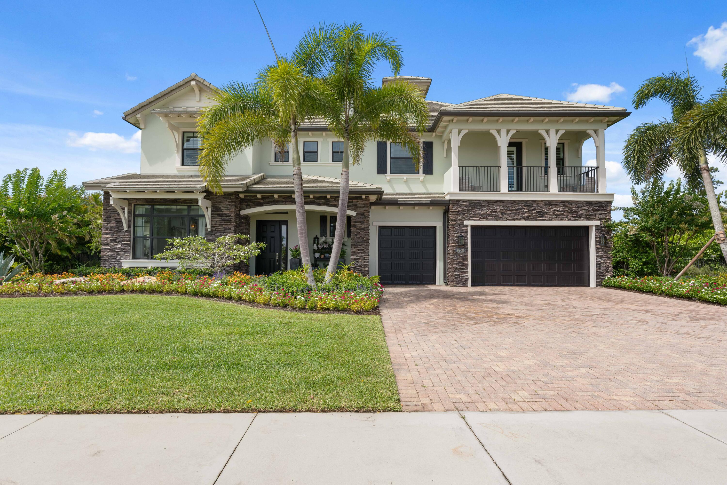 8208 Southeast Red Root Way Jupiter, FL 33458 - Photo 6 of 113 Front Extrior