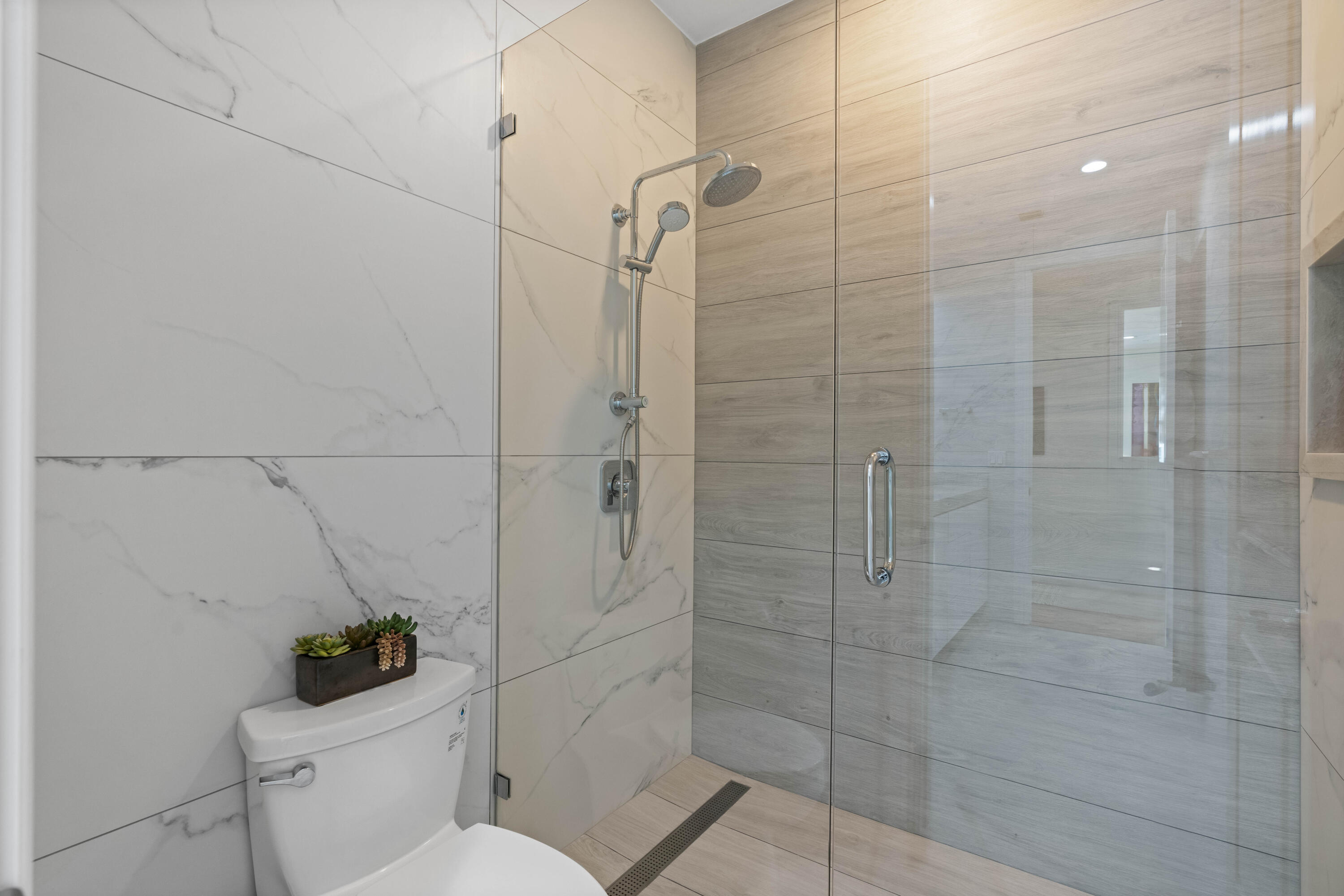 8208 Southeast Red Root Way Jupiter, FL 33458 - Photo 64 of 113 full bath 2nd fl