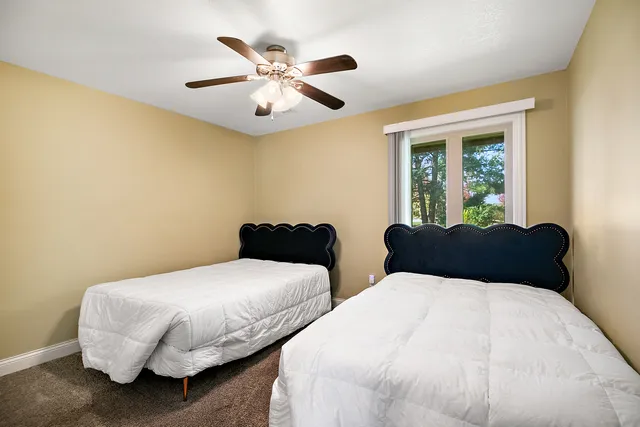 $400,000 | 1305 Oaktree Lane, Kankakee, IL 60901