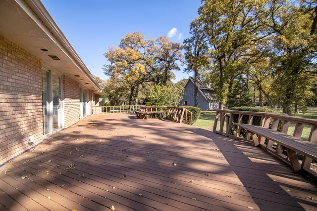 $400,000 | 1305 Oaktree Lane, Kankakee, IL 60901