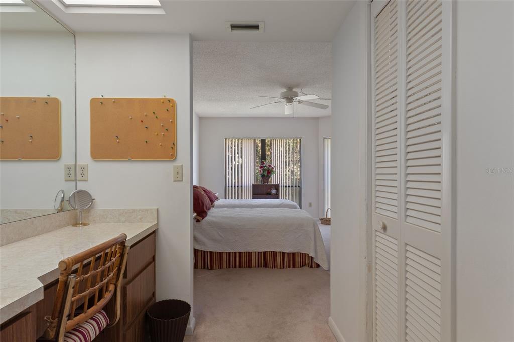 1 Cypress Run, Unit 14B Homosassa, FL 34446 - Photo 33 of 73 a bathroom with a sink and a mirror
