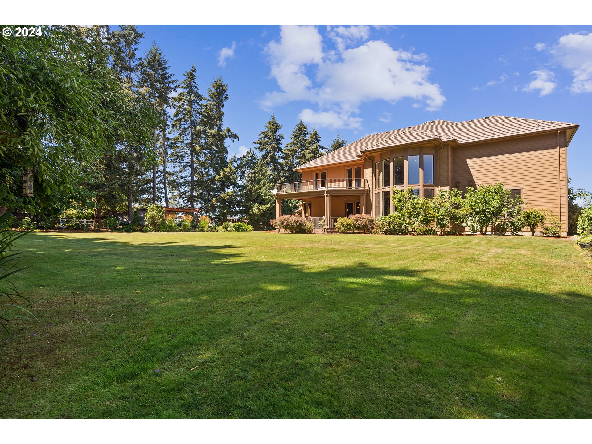 5624 Southwest Meridian Way Tualatin, OR 97062 - Photo 46 of 48 Gallery Image 46