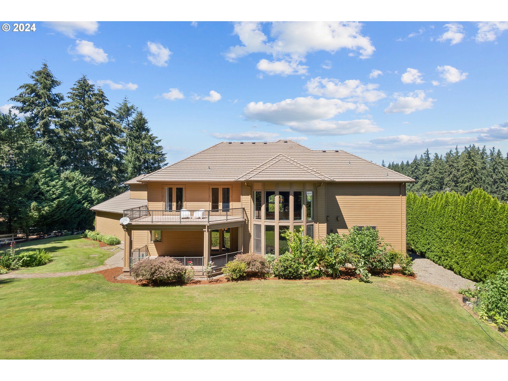5624 Southwest Meridian Way Tualatin, OR 97062 - Photo 47 of 48 Gallery Image 47