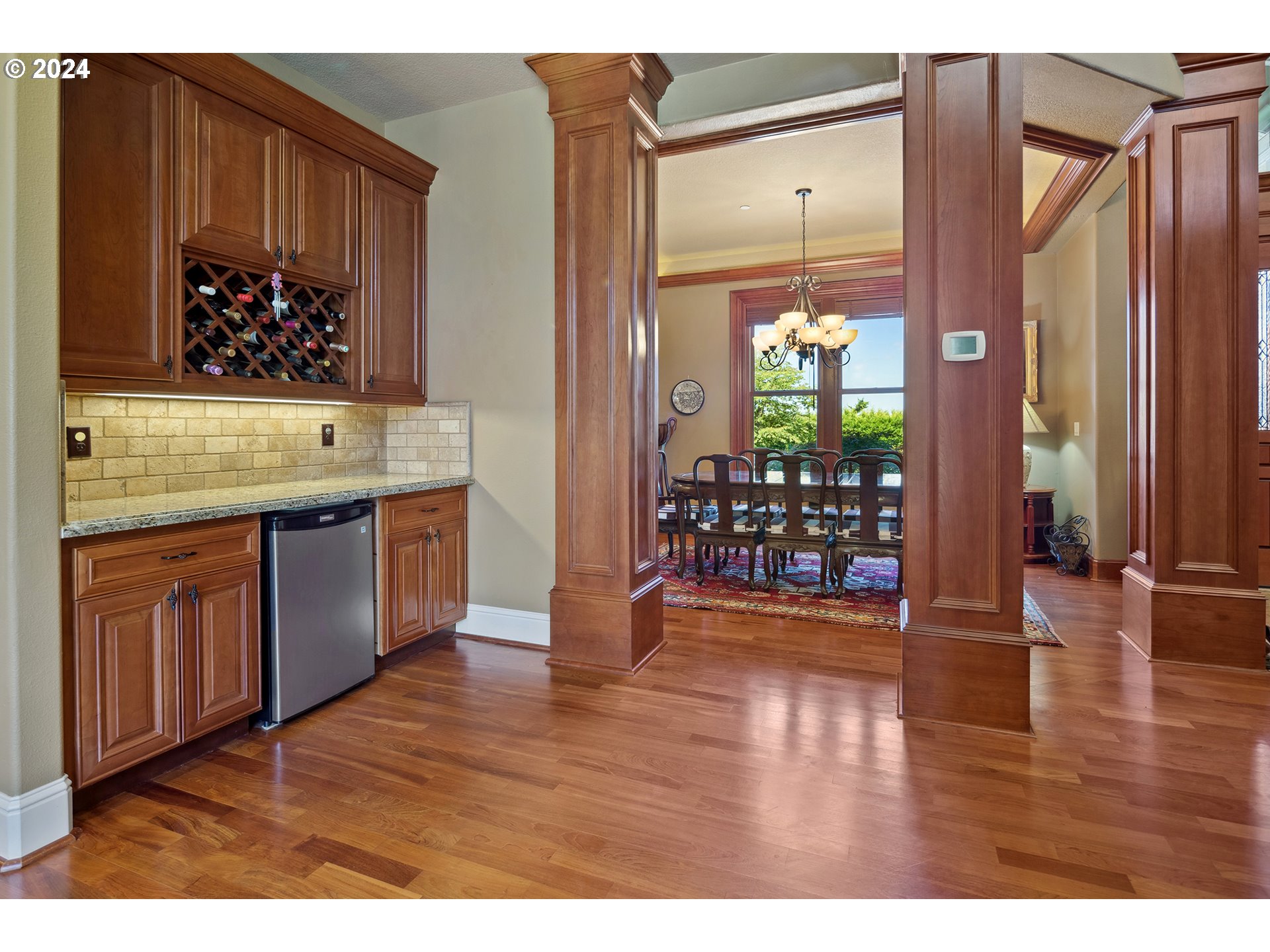 5624 Southwest Meridian Way Tualatin, OR 97062 - Photo 10 of 48 Gallery Image 10