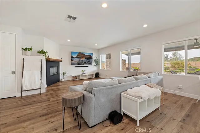 $4,495 | 10052 Greenhorn Court, Corona, CA 92883