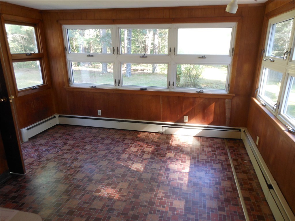 69 East Killingly Road Foster, RI 02825 - Photo 17 of 25 OFFICE/DEN
