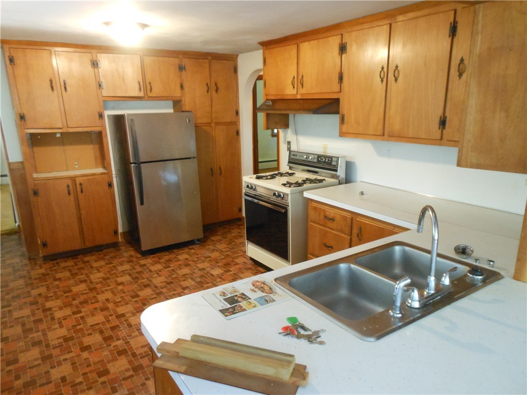 69 East Killingly Road Foster, RI 02825 - Photo 9 of 25 KITCHEN WITH DINING AREA