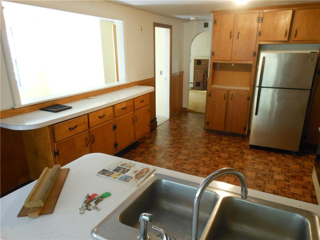 69 East Killingly Road Foster, RI 02825 - Photo 10 of 25 KITCHEN WITH DINING AREA