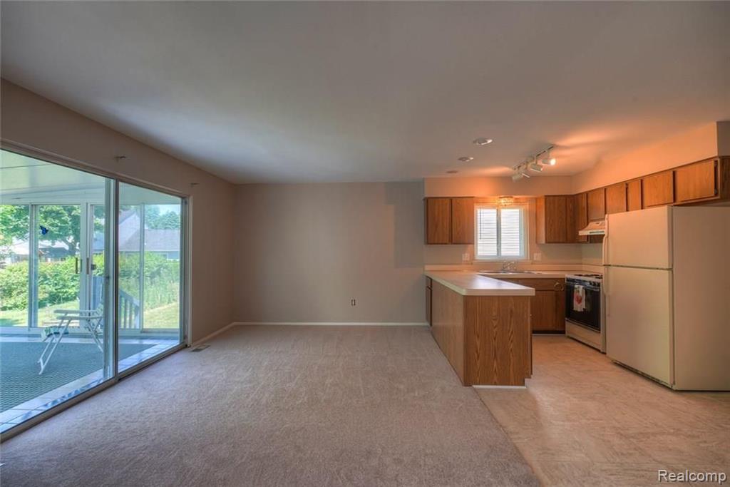 736 Dressler Lane Rochester Hills, MI 48307 - Photo 6 of 20