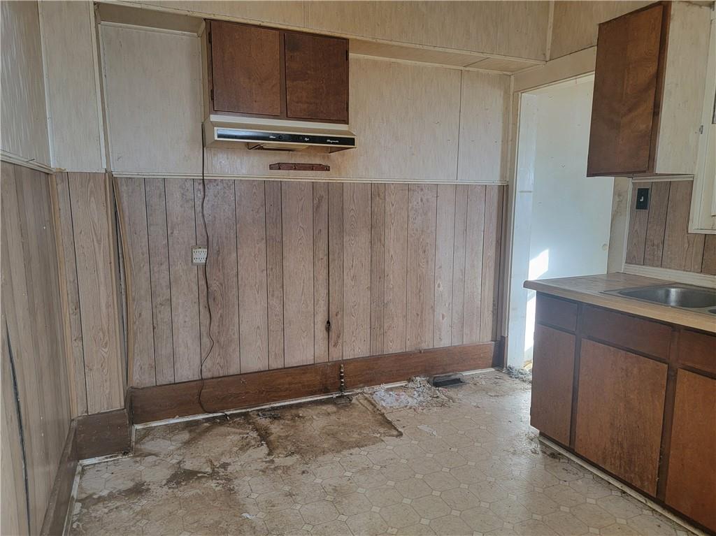 920 North 8th Street Neodesha, KS 66757 - Photo 7 of 21