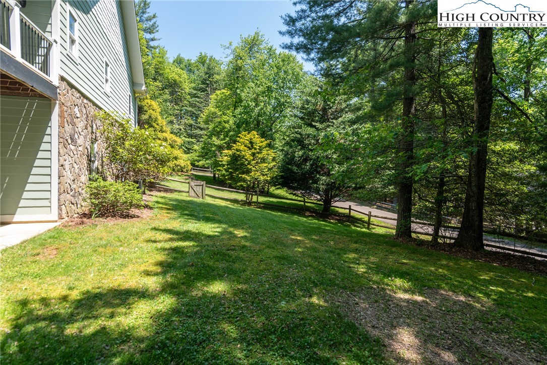 124 Meadow View Road Glade Valley, NC 28627 - Photo 22 of 26 Gallery Image 22
