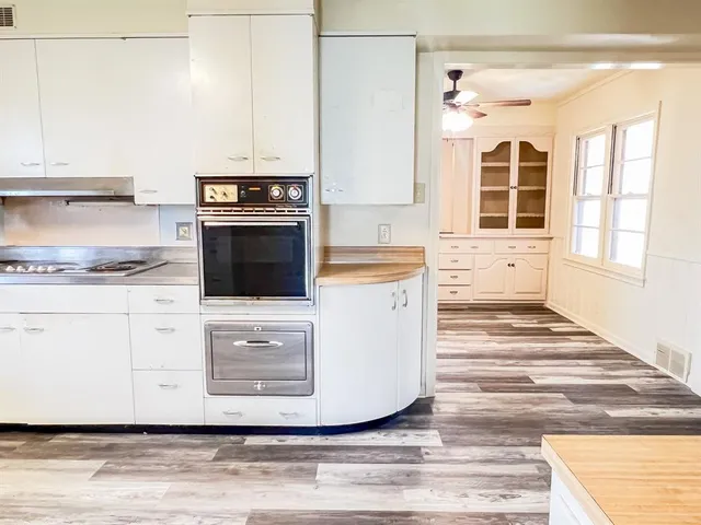 $224,500 | 812 South Ash Street, Archer City, TX 76351