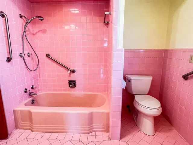 $224,500 | 812 South Ash Street, Archer City, TX 76351