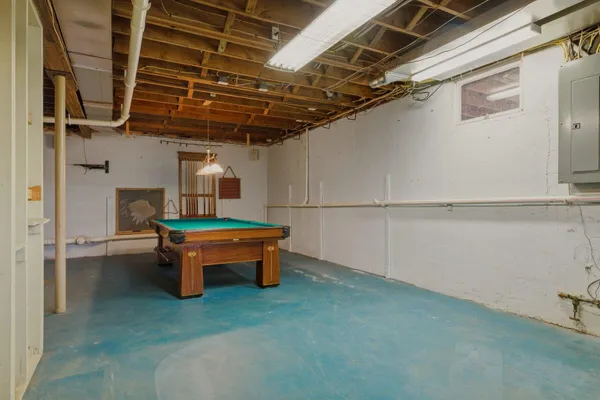 $899,000 | 20 Mendum Avenue, Kittery, ME 03904