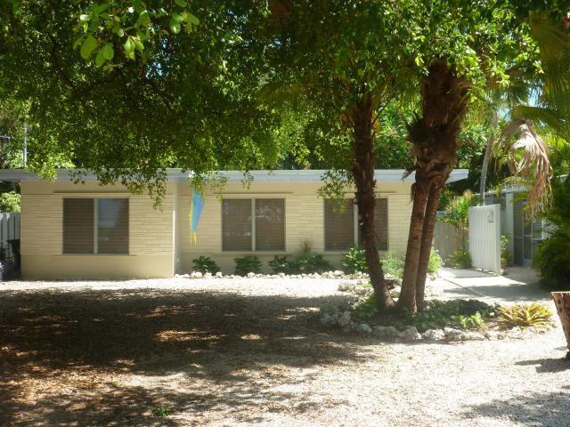 125 South Hammock Road Islamorada, FL 33036 - Photo 1 of 11 image