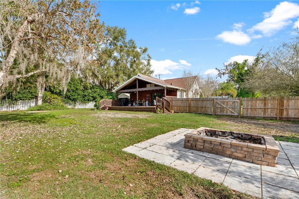 13627 13th Street Dade City, FL 33525 - Photo 46 of 54