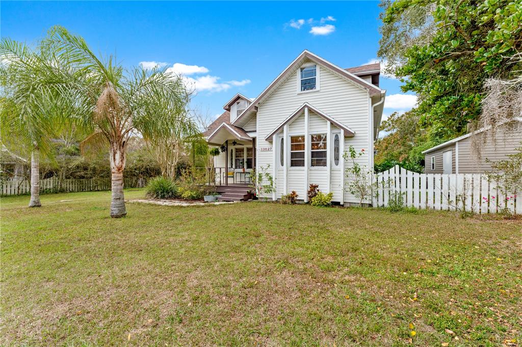 13627 13th Street Dade City, FL 33525 - Photo 10 of 54