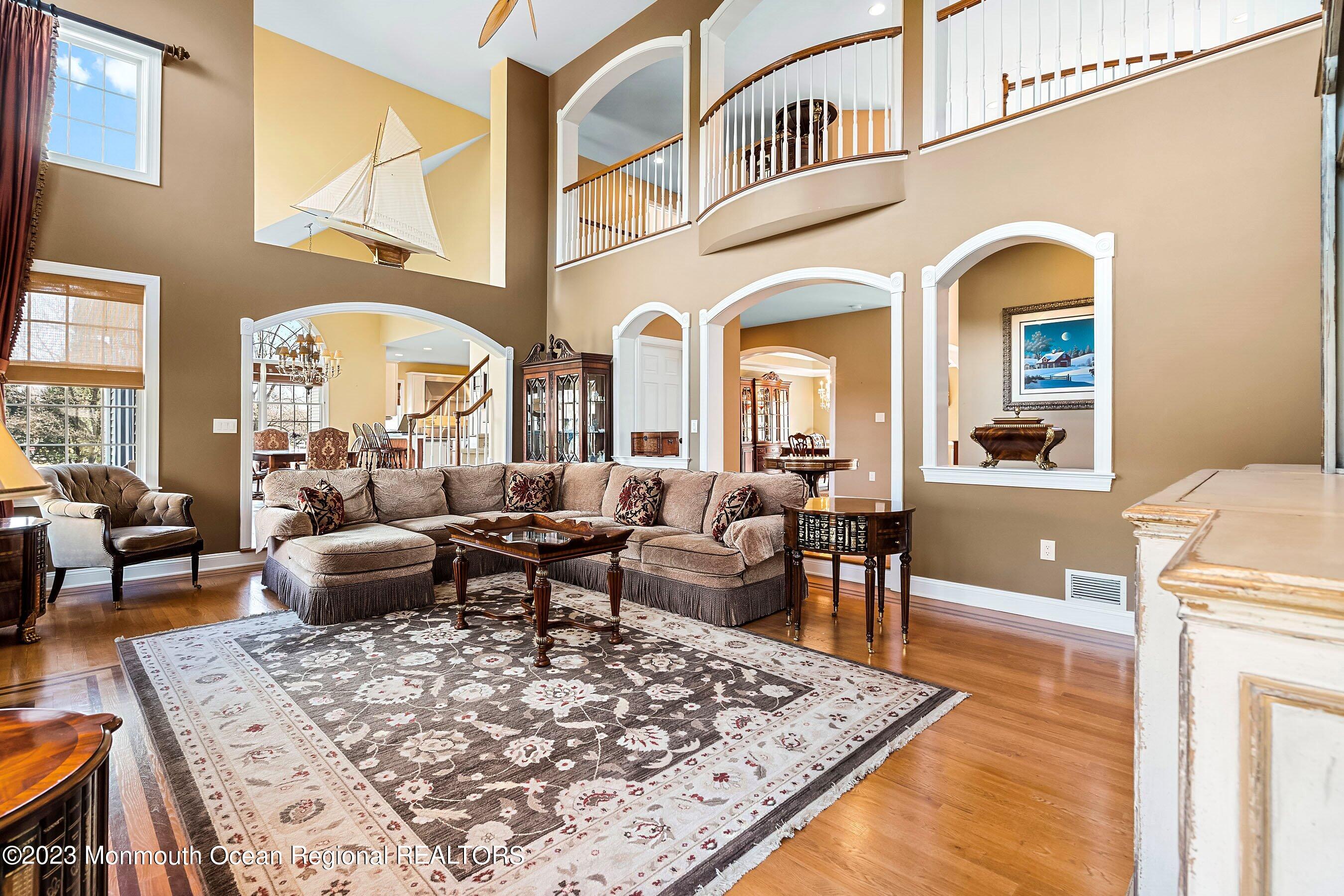 3 Hastings Road Holmdel, NJ 07733 - Photo 24 of 48 31-Family 1C