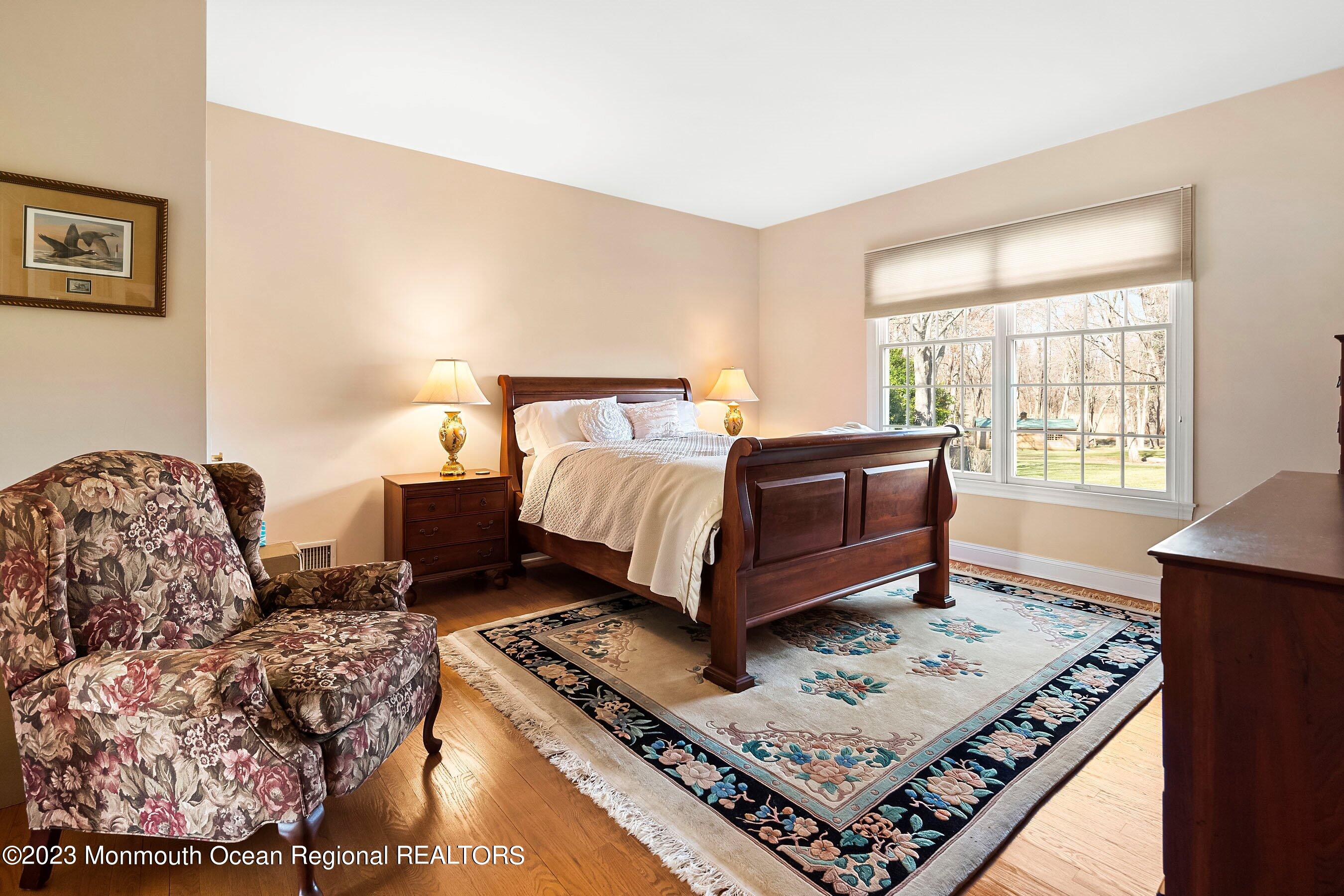 3 Hastings Road Holmdel, NJ 07733 - Photo 9 of 48 14-Bed 1