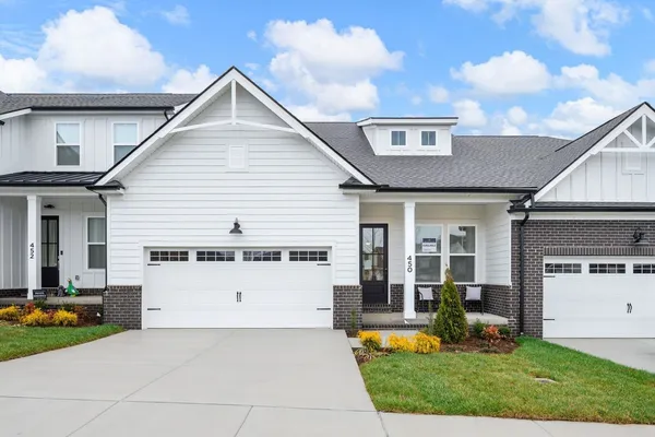 $649,990 | 468 Buckwood Avenue, Thompson's Station, TN 37179