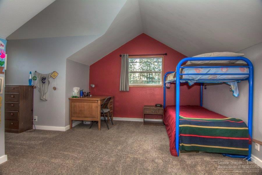 2124 Northeast Wells Acres Road Bend, OR 97701 - Photo 12 of 21 Additional Photo