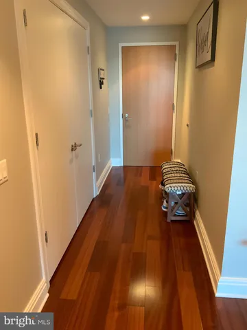 a view of utility room