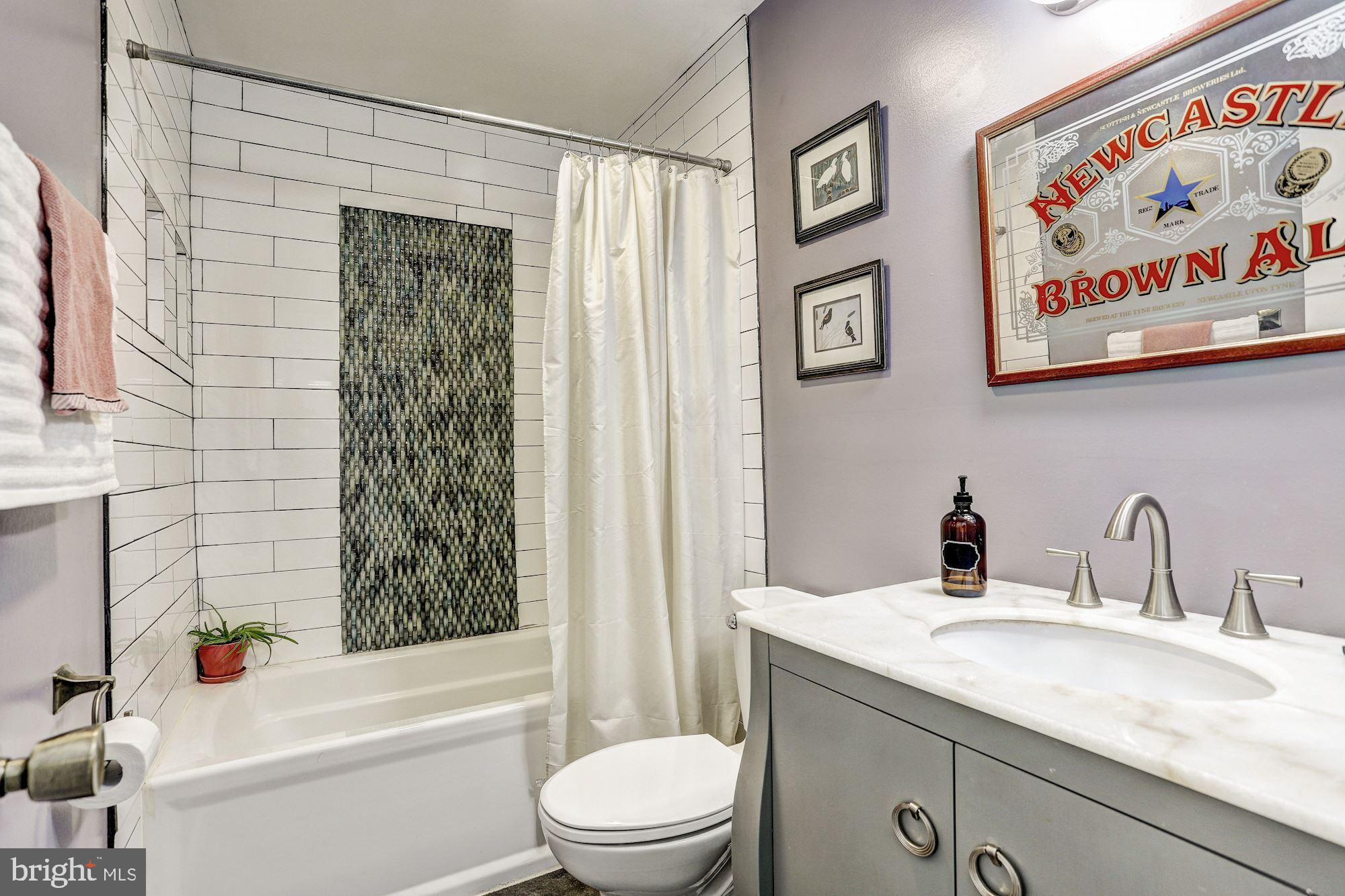4020 Decatur Avenue Kensington, MD 20895 - Photo 18 of 36 Master Bath