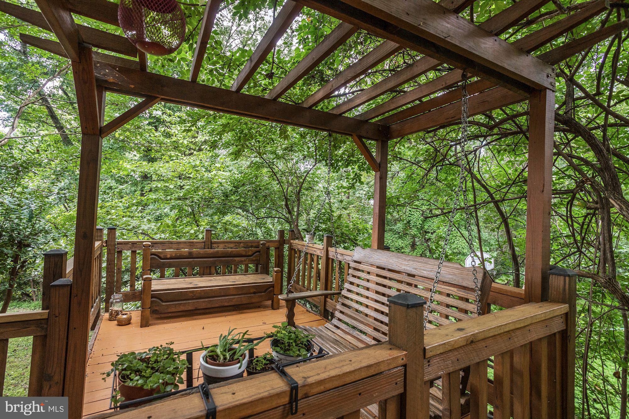4020 Decatur Avenue Kensington, MD 20895 - Photo 28 of 36 Inviting Deck