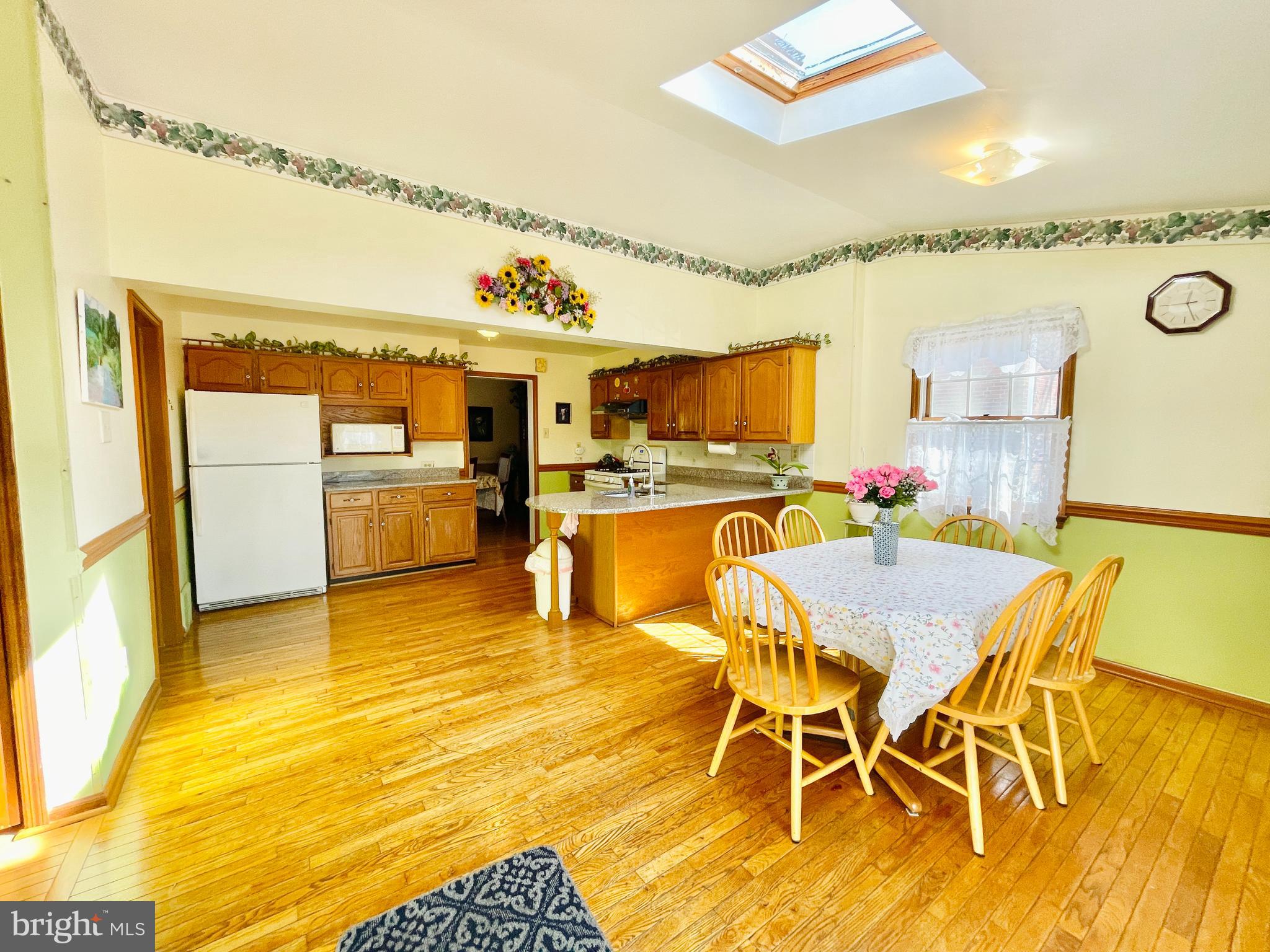 108 Earlington Road Havertown, PA 19083 - Photo 13 of 40
