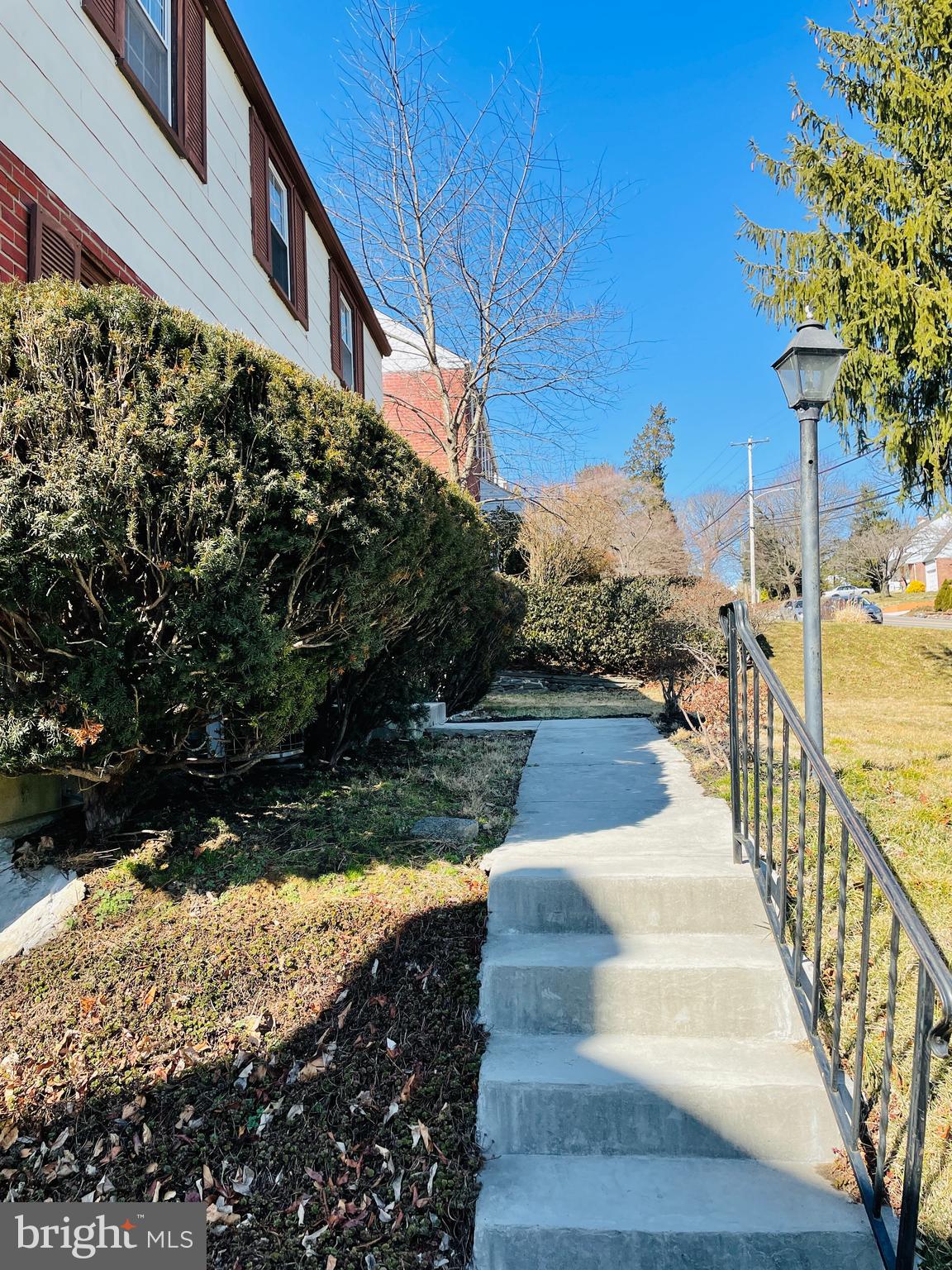 108 Earlington Road Havertown, PA 19083 - Photo 2 of 40 side