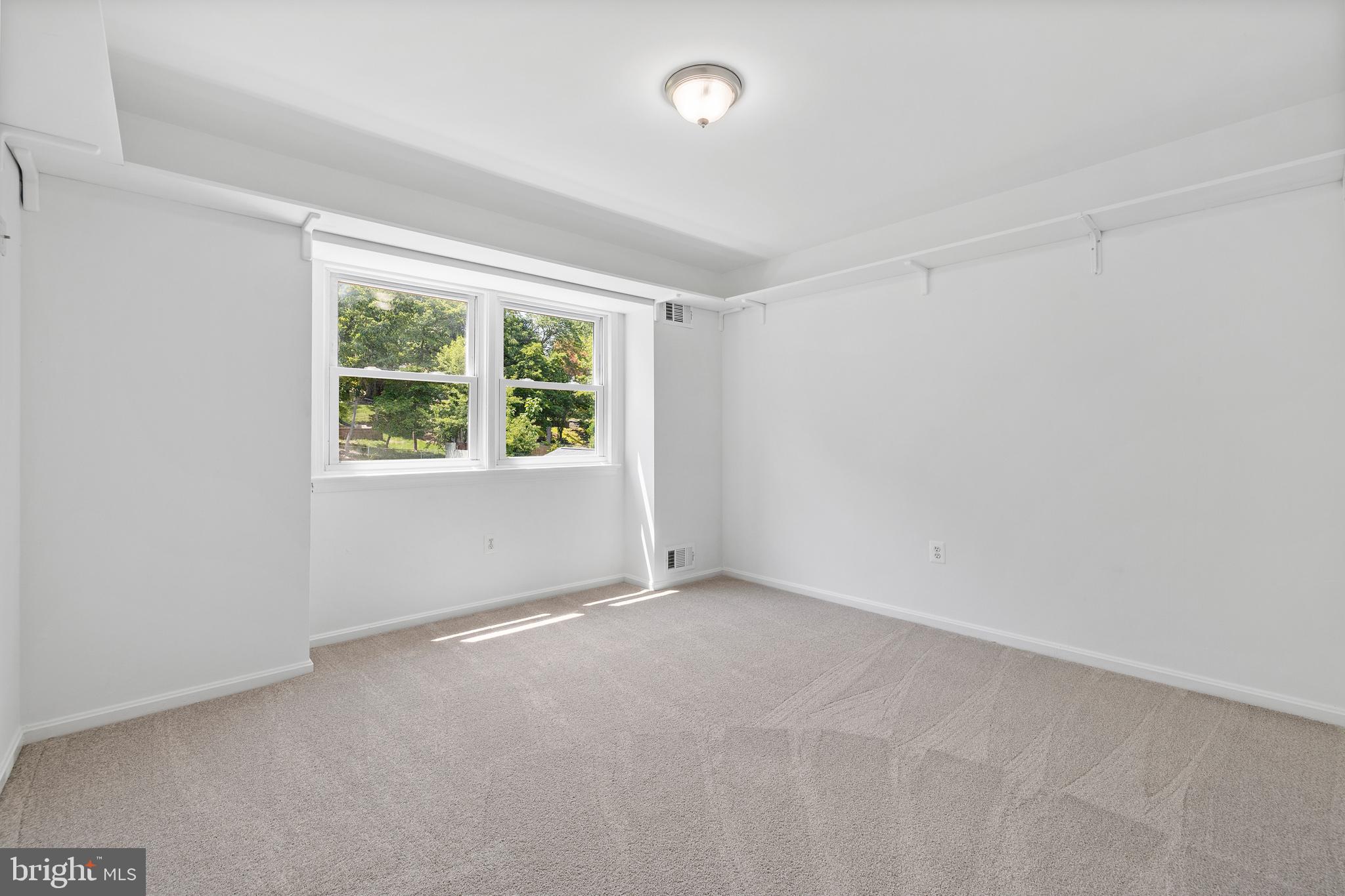 10114 Chickadee Lane Adelphi, MD 20783 - Photo 26 of 40