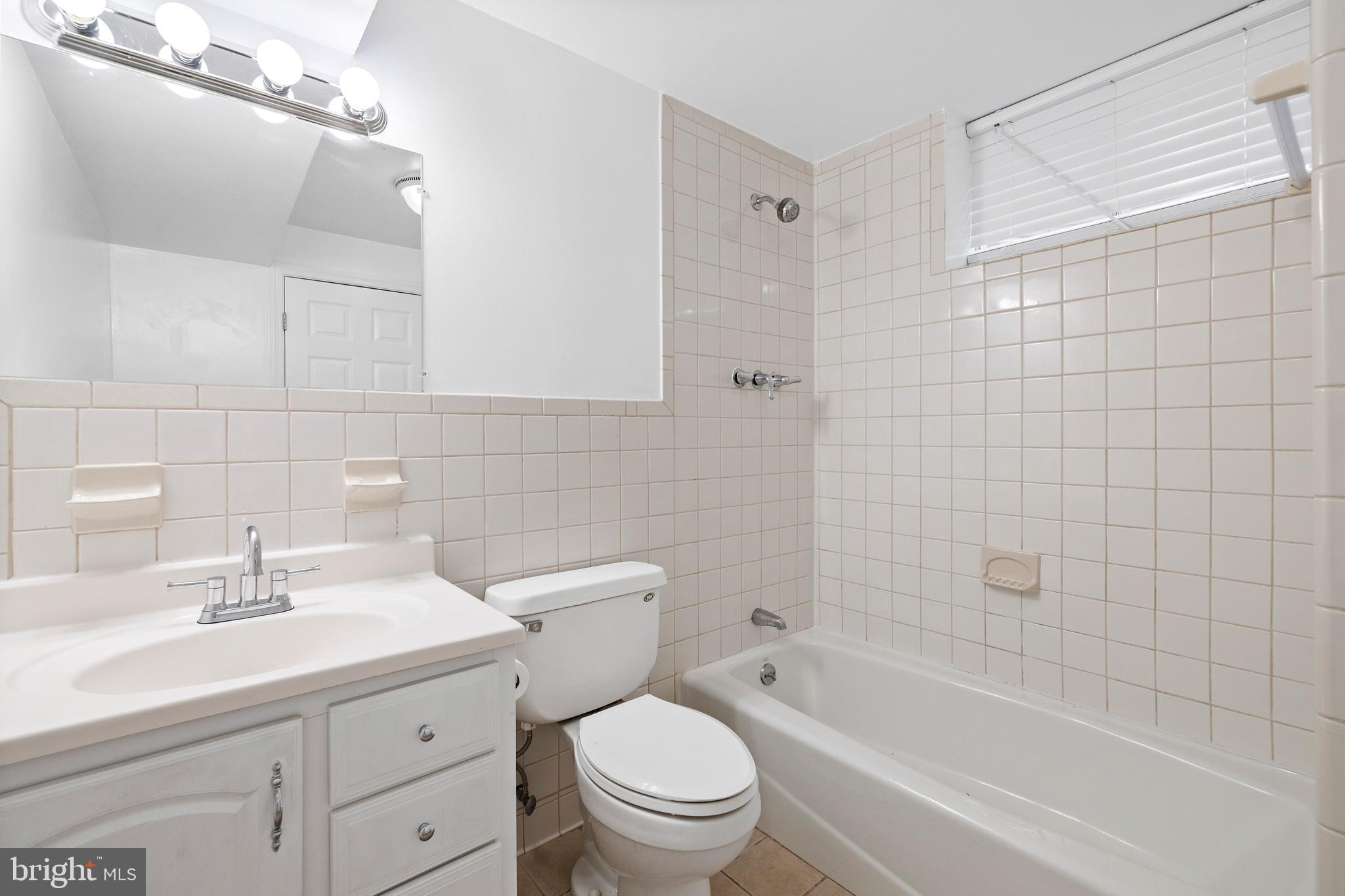 10114 Chickadee Lane Adelphi, MD 20783 - Photo 34 of 40