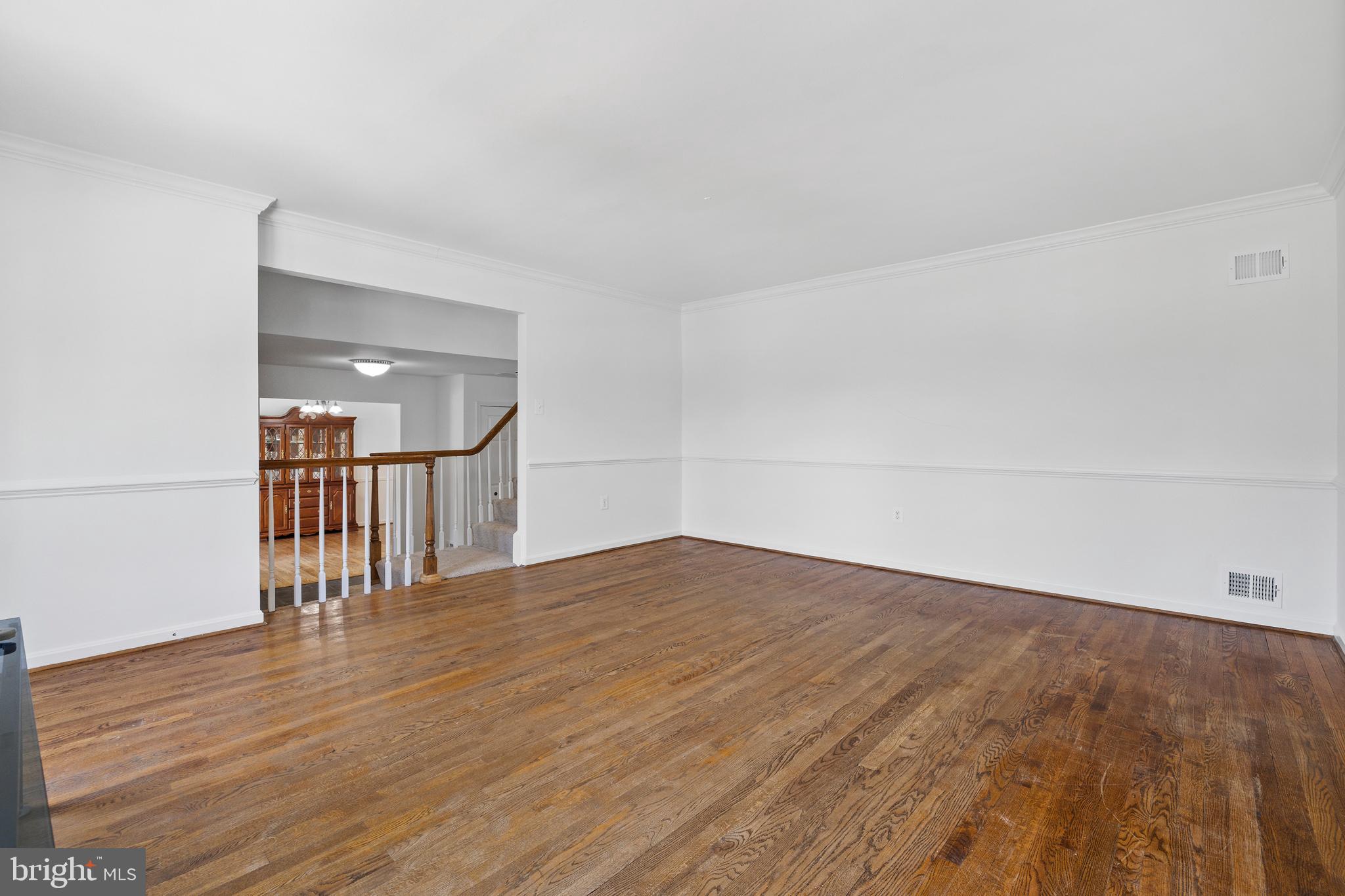 10114 Chickadee Lane Adelphi, MD 20783 - Photo 7 of 40