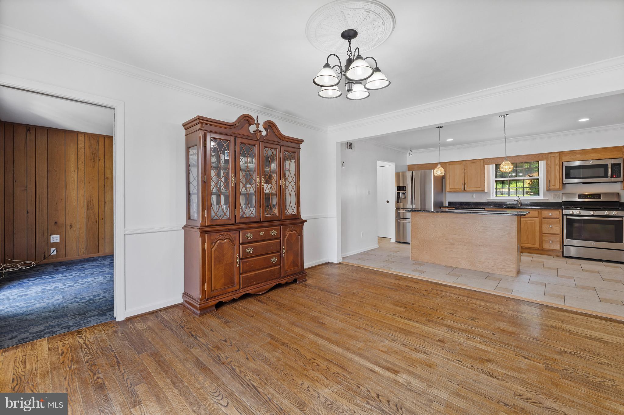 10114 Chickadee Lane Adelphi, MD 20783 - Photo 8 of 40