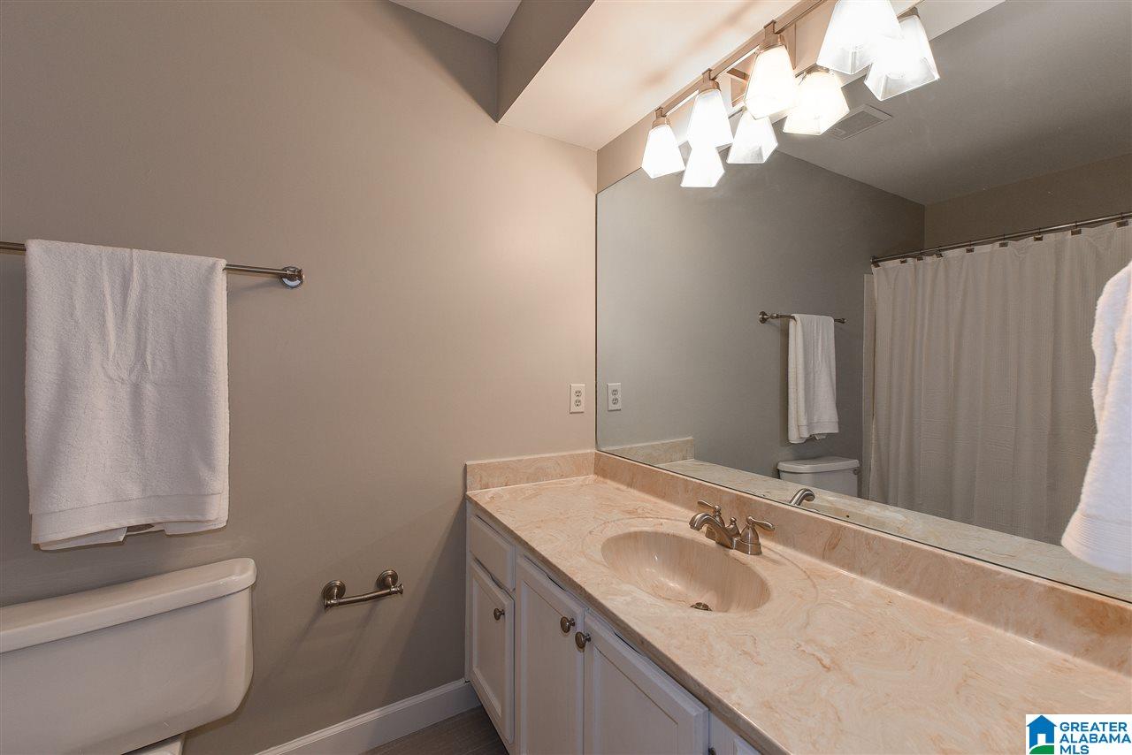 710 Gables Drive, Unit 710 Birmingham, AL 35244 - Photo 31 of 40
