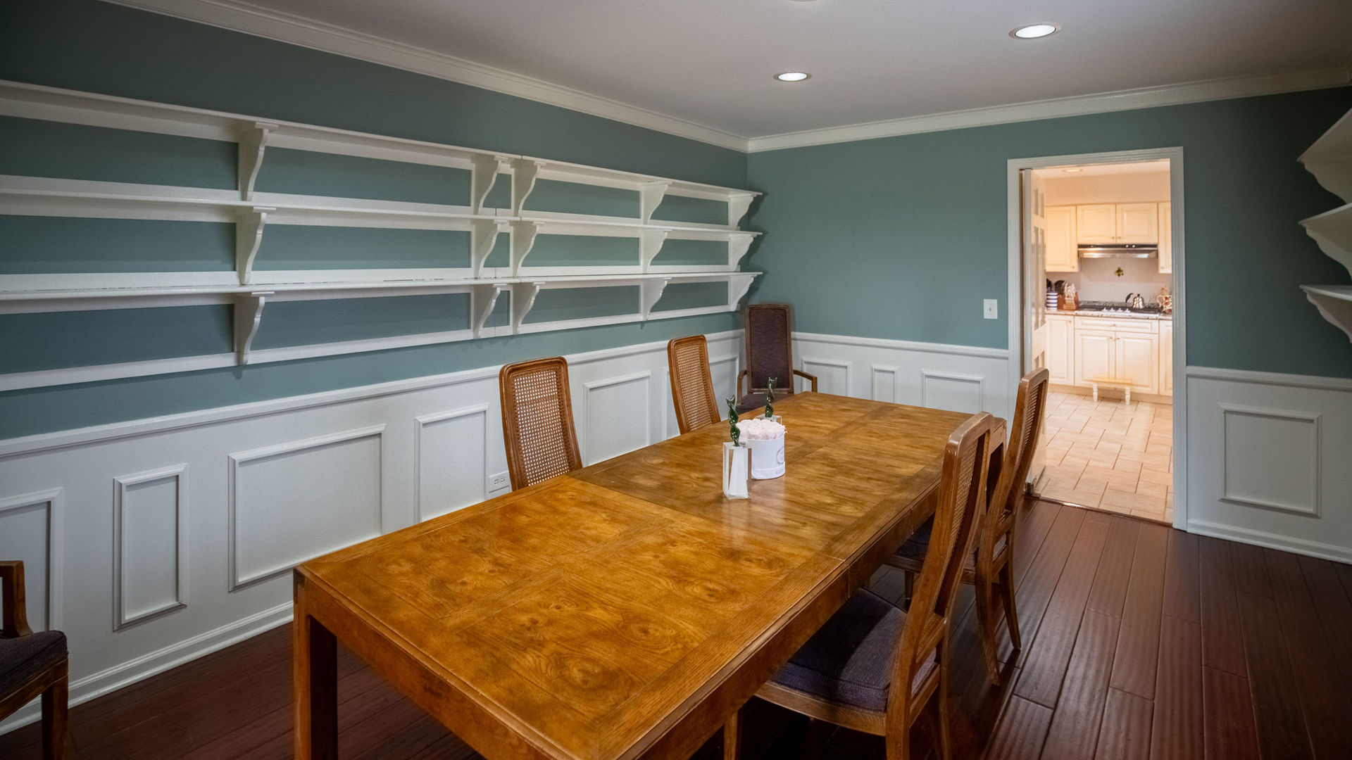 1800 Clover Road Northbrook, IL 60062 - Photo 12 of 71