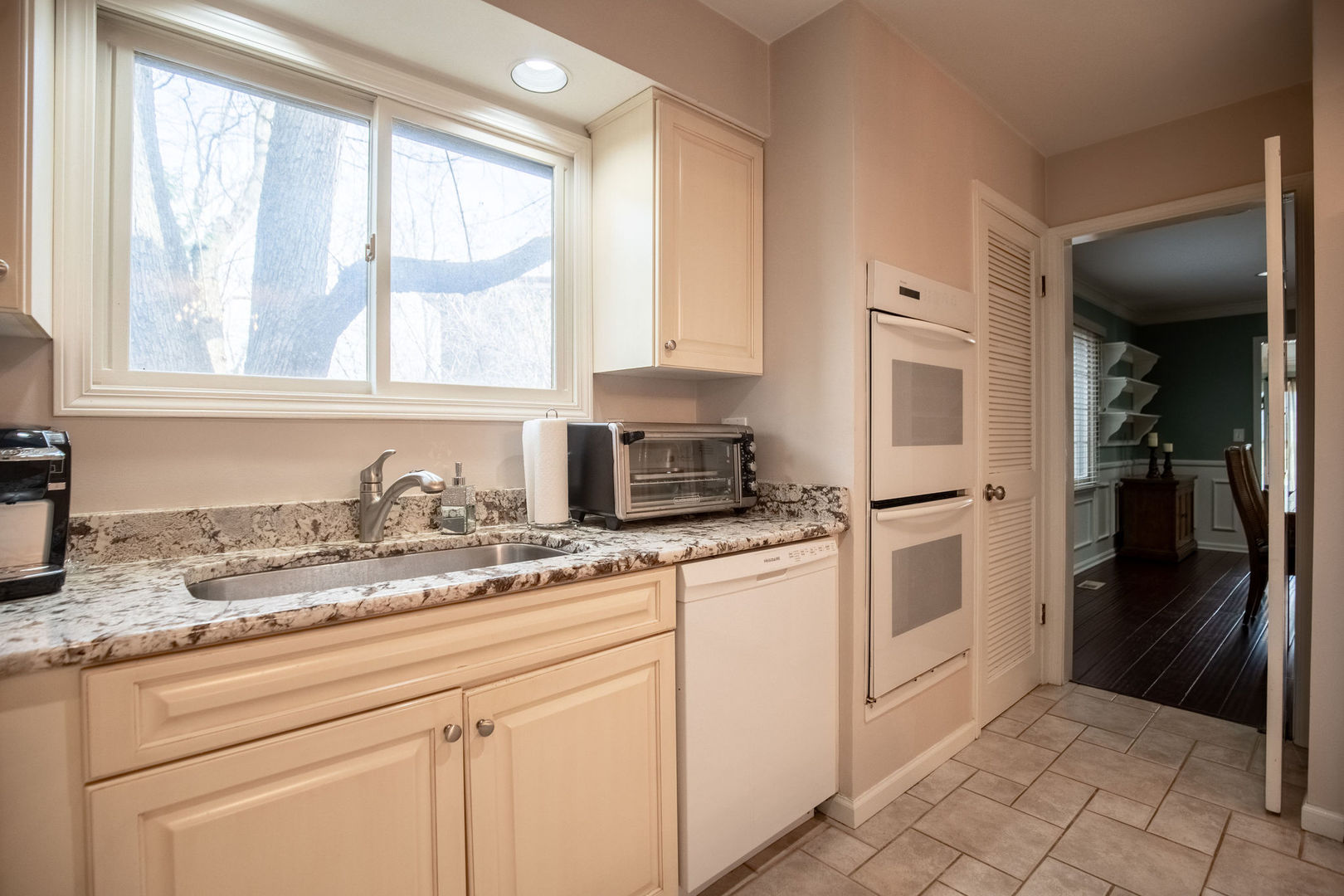 1800 Clover Road Northbrook, IL 60062 - Photo 18 of 71