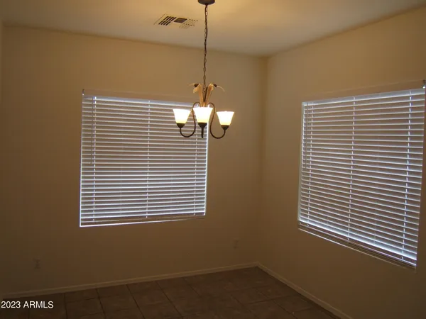 $1,800 | 9238 West Milkweed Loop, Phoenix, AZ 85037