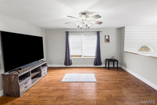 $275,000 | 202 Arlington Drive, Granite City, IL 62040