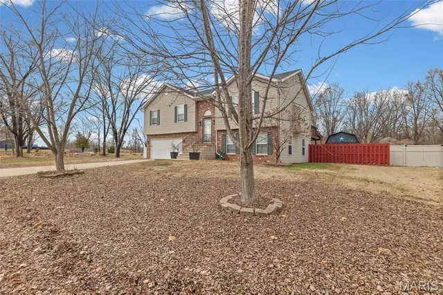 $275,000 | 202 Arlington Drive, Granite City, IL 62040