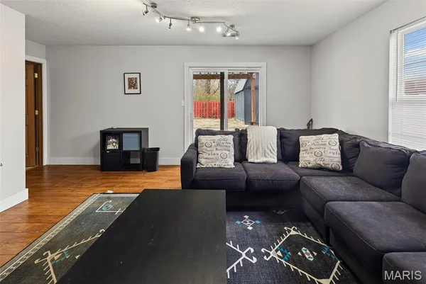 $275,000 | 202 Arlington Drive, Granite City, IL 62040