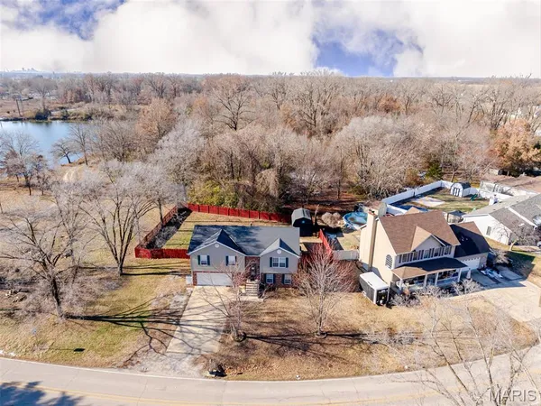 $275,000 | 202 Arlington Drive, Granite City, IL 62040