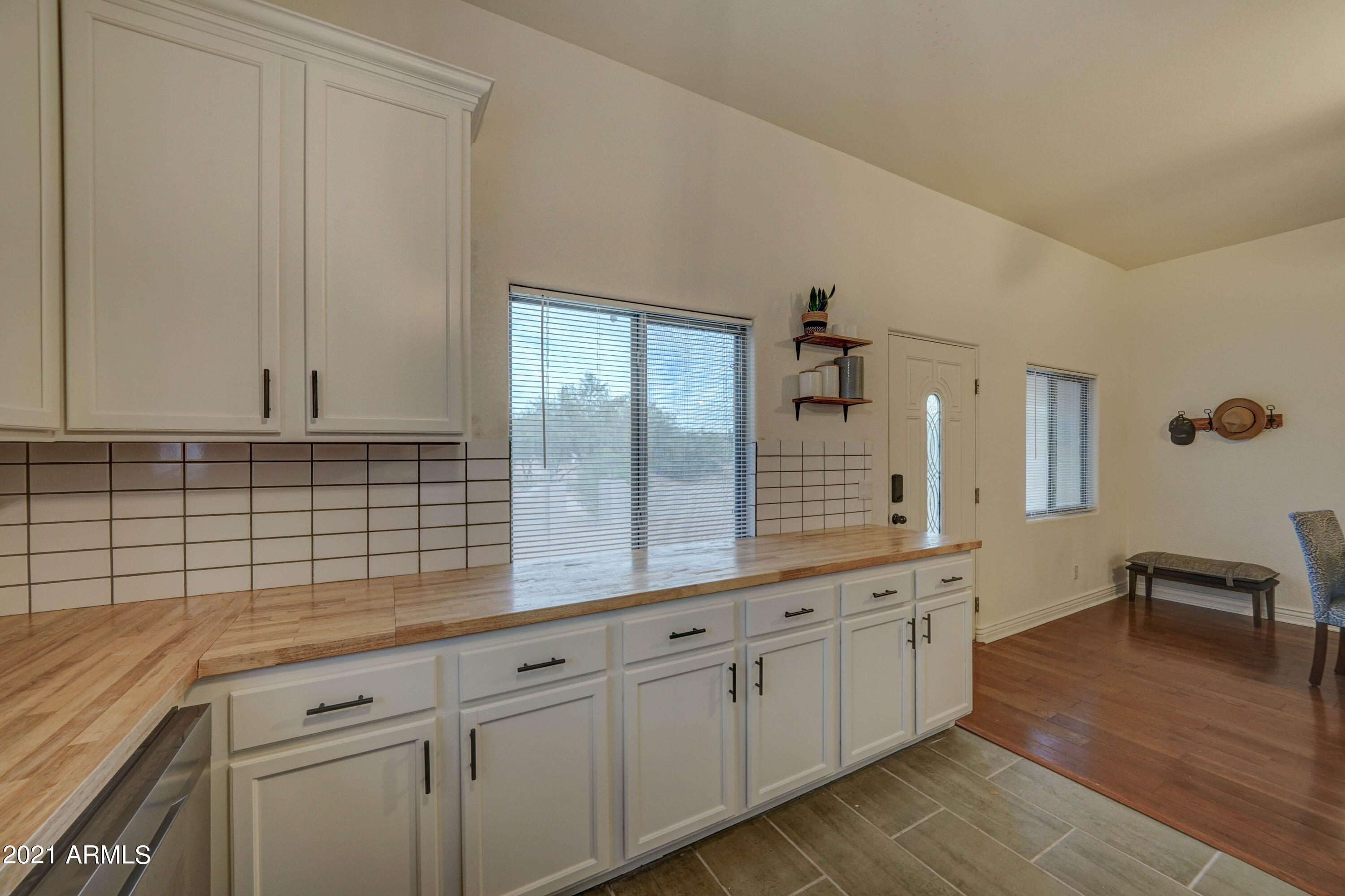 1912 South Val Vista Road Apache Junction, AZ 85119 - Photo 5 of 40 1912 S Val Vista Rd-11
