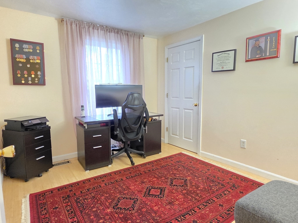 84 West Union Street Ashland, MA 01721 - Photo 30 of 41